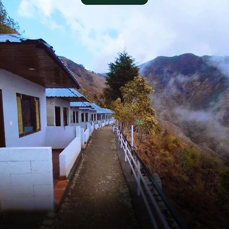 Golden Peak Resort Lakhwār Exteriör bild